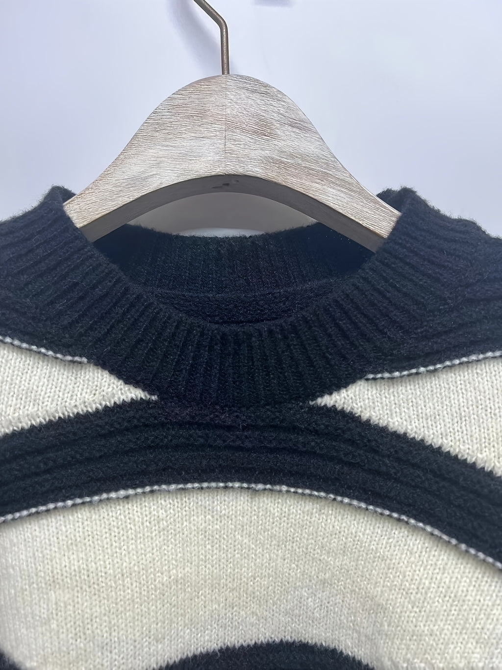 Esmé | Sculpted Wave Sweater