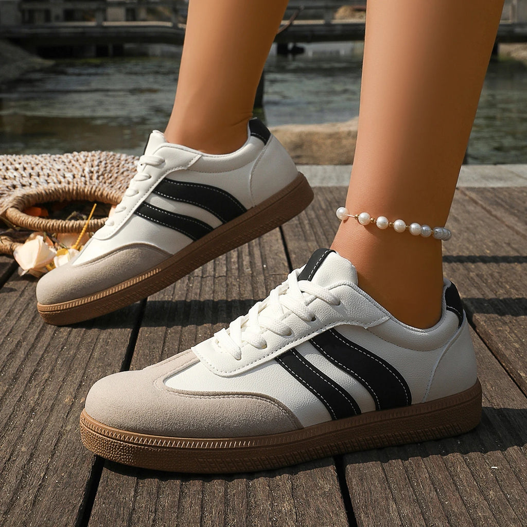 Vienna Retro Court Sneakers