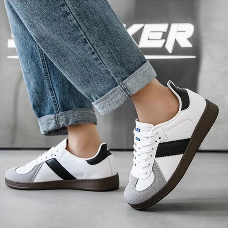 Jasper |  Essential Sneakers
