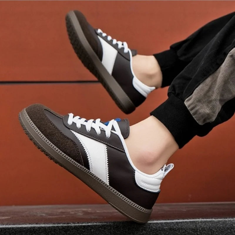 Jasper |  Essential Sneakers