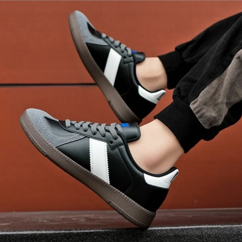 Jasper |  Essential Sneakers