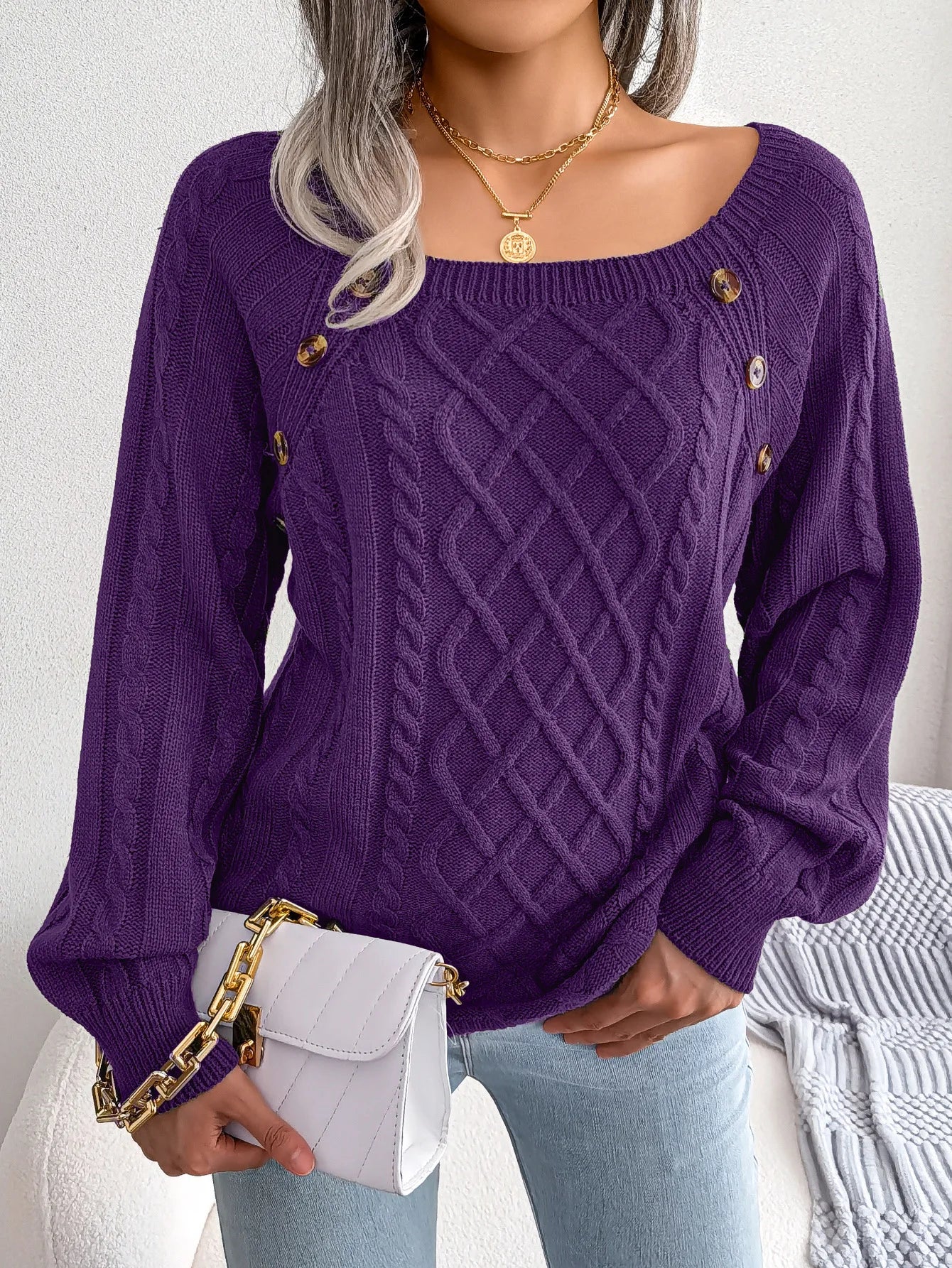 Aria | Elegant cable knit sweater