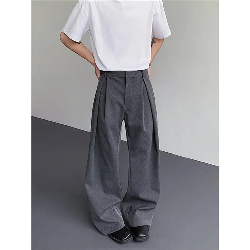 Elliot | Pleated Wide-Leg Trousers