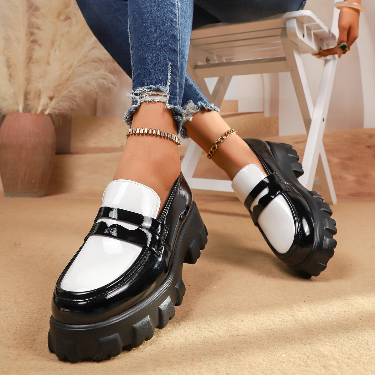 Liora | Two-Tone Platform Loafers