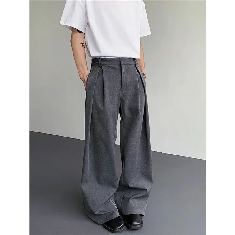 Elliot | Pleated Wide-Leg Trousers